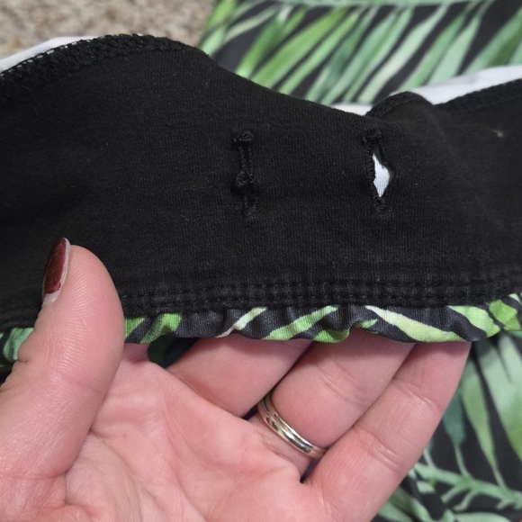 LOWEST PRICE-Aloha Leggings - Picture 4 of 5